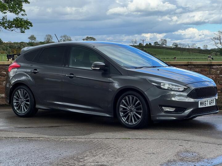 Ford Focus 1.0T EcoBoost ST-Line Euro 6 (s/s) 5dr