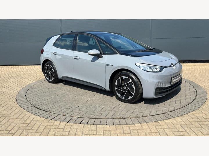 Volkswagen ID.3 Pro Performance 58kWh Life Auto 5dr