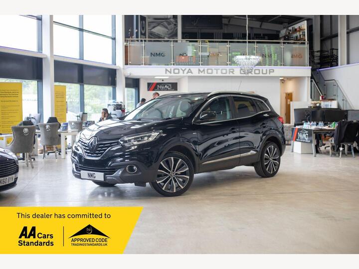 Renault KADJAR 1.3 TCe Signature Nav Euro 6 (s/s) 5dr Renault KADJAR 1.3 TCe Signature Nav Euro 6 (s/s) 5dr