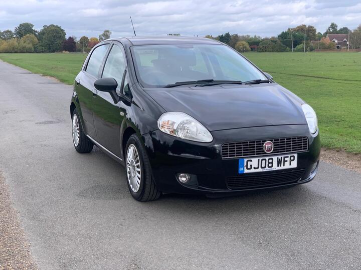 Fiat Grande Punto 1.2 Active 5dr (a/c) Fiat Grande Punto 1.2 Active 5dr (a/c)