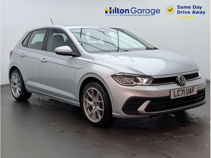 Volkswagen POLO 1.0 TSI Life Euro 6 (s/s) 5dr Volkswagen POLO 1.0 TSI Life Euro 6 (s/s) 5dr