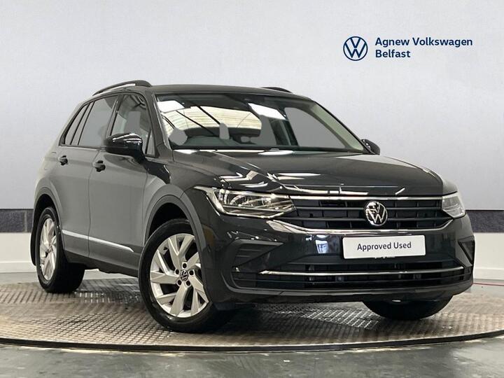 Volkswagen Tiguan 1.5 TSI Life Euro 6 (s/s) 5dr