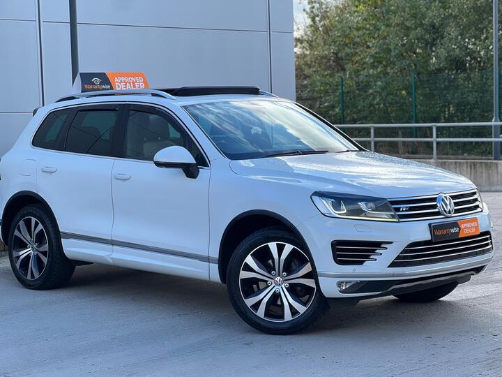 Volkswagen Touareg 3.0 TDI V6 BlueMotion Tech R-Line Tiptronic 4WD Euro 6 (s/s) 5dr