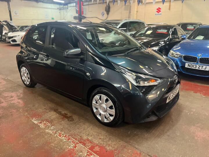 Toyota AYGO 1.0 VVT-i X-play Euro 6 5dr