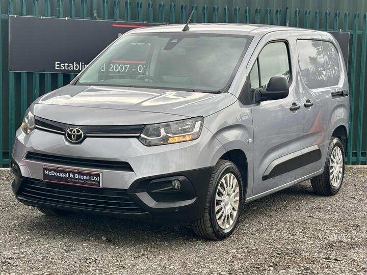 Toyota PROACE CITY 1.5 BlueHDi Icon Short Panel Van 5dr Diesel Manual SWB Euro 6 (s/s) (100 Bhp) Toyota PROACE CITY 1.5 BlueHDi Icon Short Panel Van 5dr Diesel Manual SWB Euro 6 (s/s) (100 Bhp)