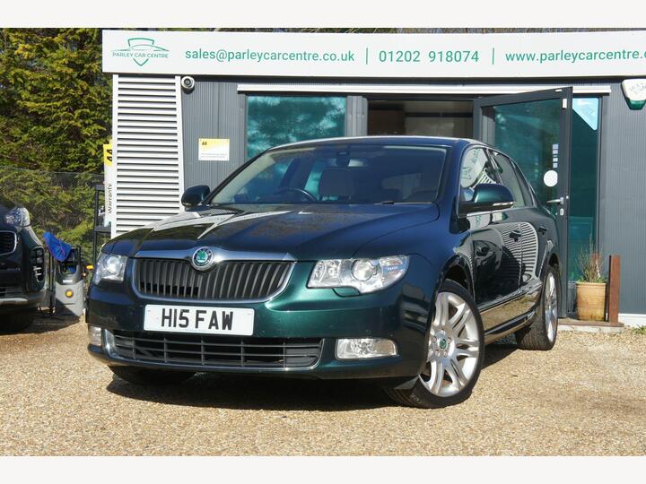 Skoda Superb 2.0 TDI Elegance DSG Euro 4 5dr