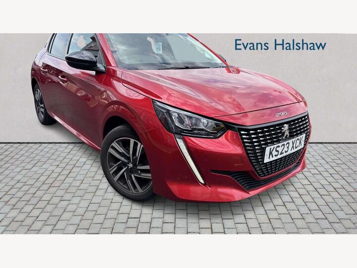 Peugeot 208 HATCHBACK 1.2 PureTech Allure Premium + EAT Euro 6 (s/s) 5dr Peugeot 208 HATCHBACK 1.2 PureTech Allure Premium + EAT Euro 6 (s/s) 5dr