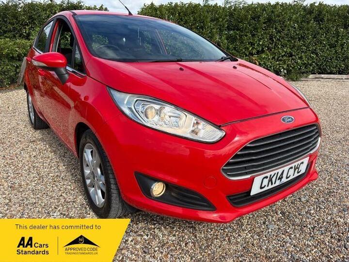 Ford FIESTA 1.0T EcoBoost Zetec Euro 5 (s/s) 5dr