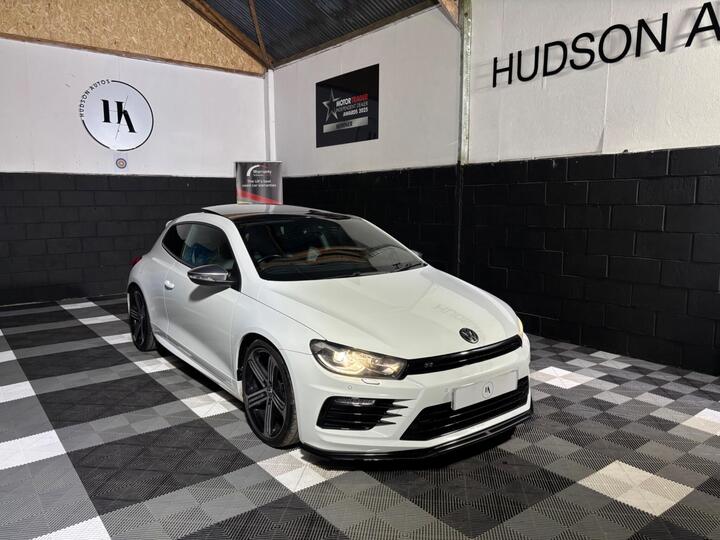Volkswagen Scirocco 2.0 TSI BlueMotion Tech R DSG Euro 6 (s/s) 3dr Volkswagen Scirocco 2.0 TSI BlueMotion Tech R DSG Euro 6 (s/s) 3dr