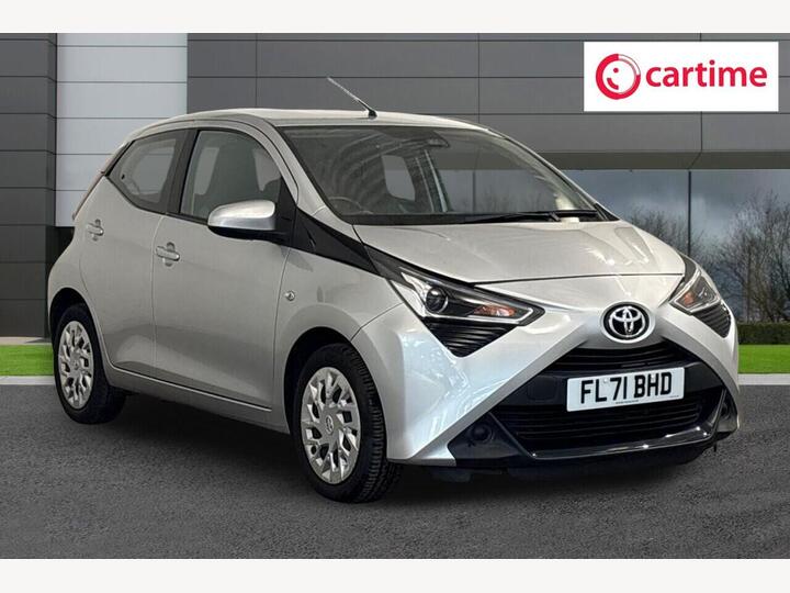 Toyota AYGO 1.0 VVT-i X-play Euro 6 (s/s) 5dr