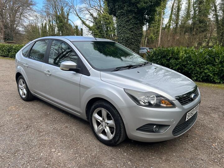 Ford Focus 1.6 Zetec 5dr
