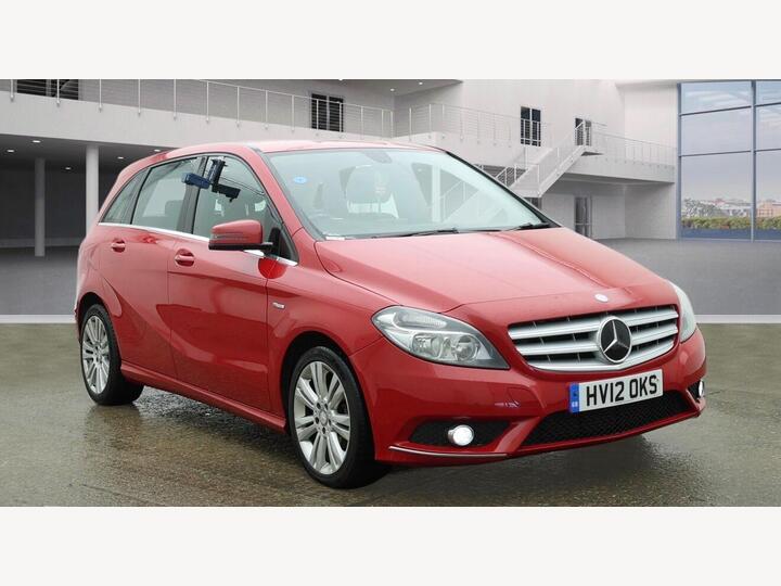 Mercedes-Benz B Class 1.6 B180 BlueEfficiency SE 7G-DCT Euro 5 (s/s) 5dr