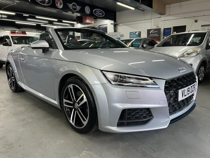 Audi TT 2.0 TFSI 40 Sport Roadster S Tronic Euro 6 (s/s) 2dr