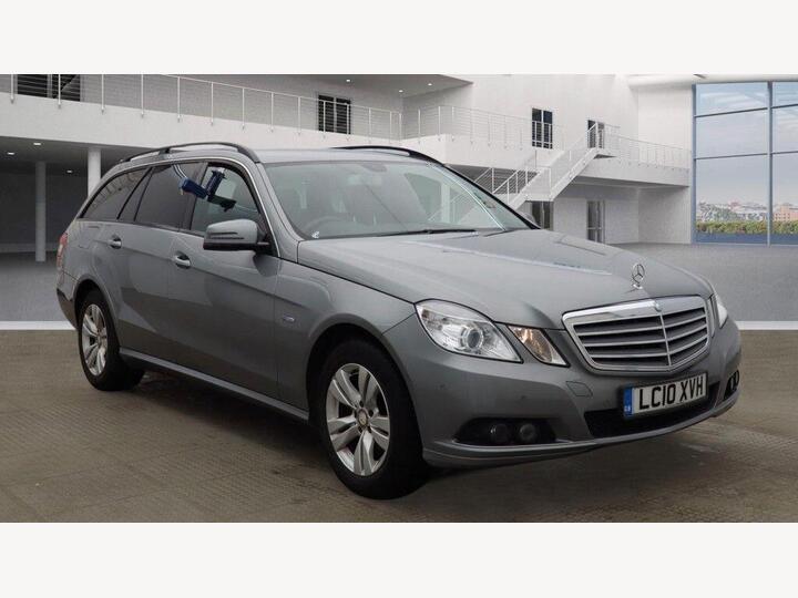Mercedes-Benz E Class 1.8 E250 CGI BlueEfficiency SE Tiptronic Euro 5 5dr