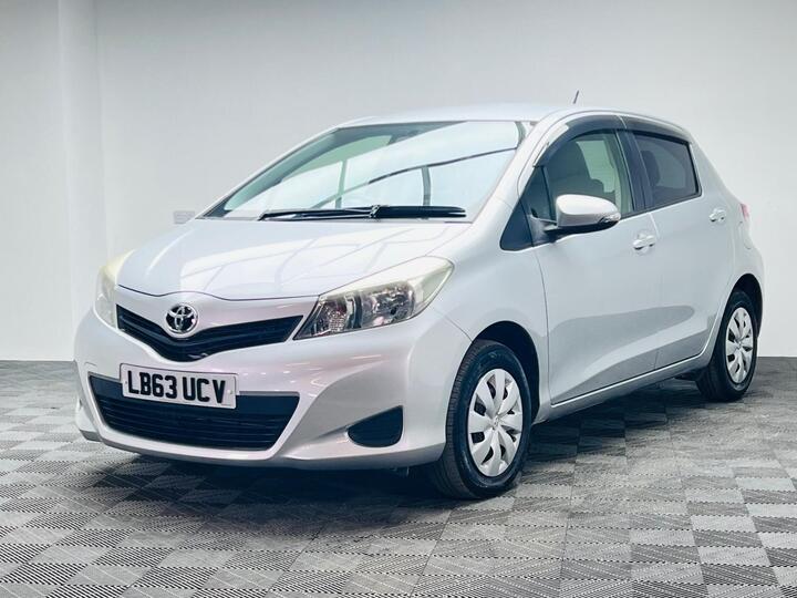 Toyota Yaris 1.33 Dual VVT-i TR Multidrive S Euro 5 5dr
