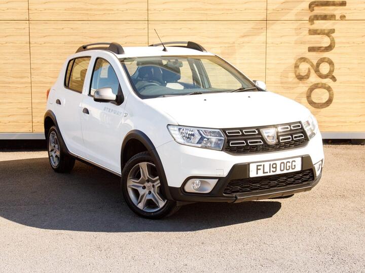 Dacia Sandero Stepway 1.0 SCe Essential Euro 6 5dr
