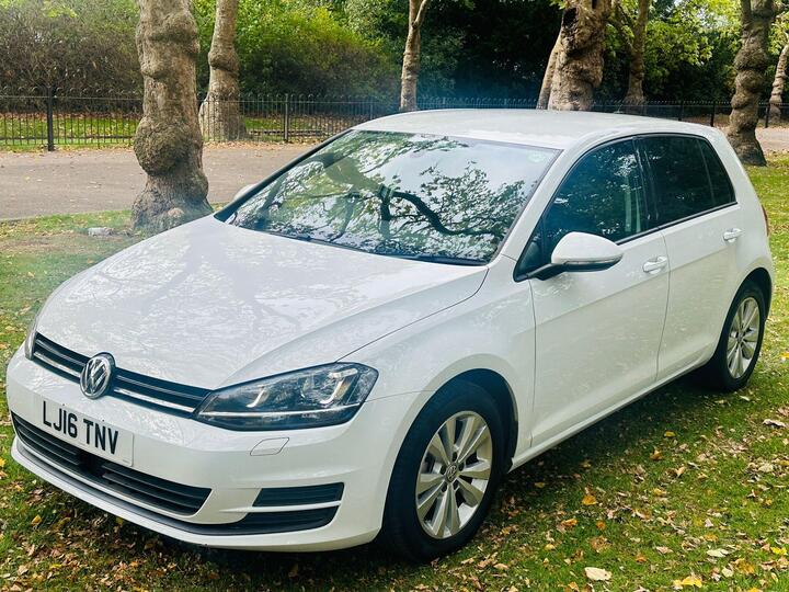 Volkswagen Golf 1.2 TSI BlueMotion Tech S DSG Euro 5 (s/s) 5dr