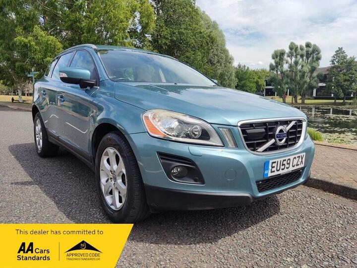 Volvo XC60 2.4 D5 SE Lux Premium Geartronic AWD Euro 4 5dr