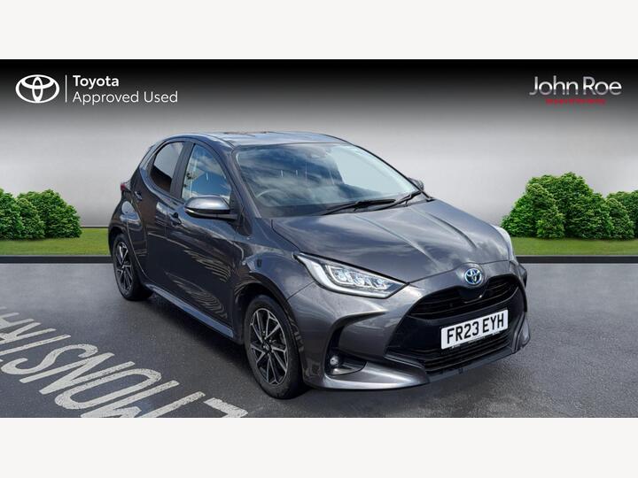 Toyota Yaris 1.5 VVT-h Design E-CVT Euro 6 (s/s) 5dr