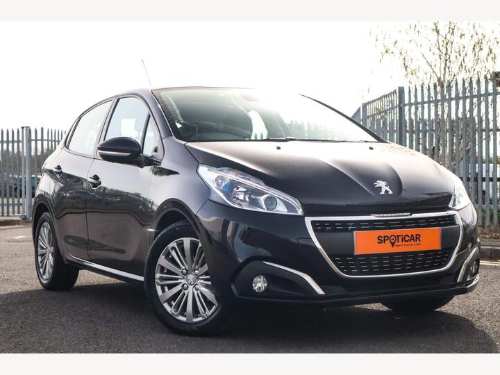 Peugeot 208 1.2 PureTech Signature Euro 6 (s/s) 5dr