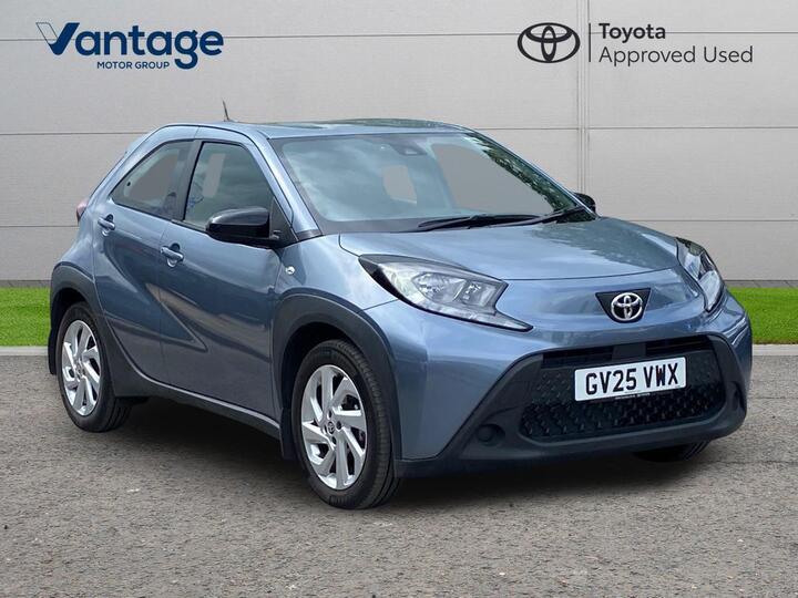 Toyota Aygo X 1.0 VVT-i Pure Euro 6 (s/s) 5dr Toyota Aygo X 1.0 VVT-i Pure Euro 6 (s/s) 5dr