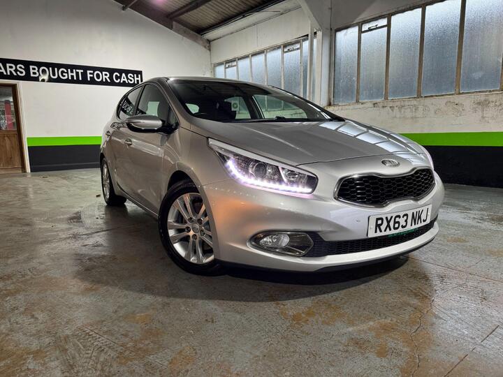 Kia Ceed 1.6 CRDi EcoDynamics 3 Euro 5 (s/s) 5dr