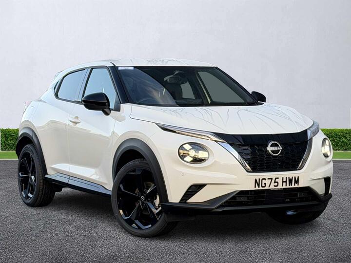 Nissan JUKE 1.6 Tekna Auto Euro 6 5dr Nissan JUKE 1.6 Tekna Auto Euro 6 5dr