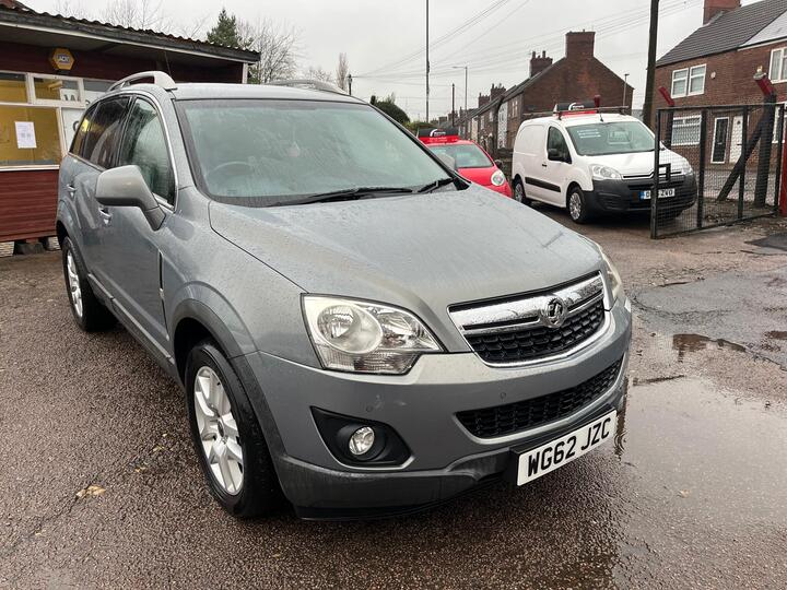 Vauxhall Antara 2.2 CDTi Exclusiv 4WD Euro 5 (s/s) 5dr Vauxhall Antara 2.2 CDTi Exclusiv 4WD Euro 5 (s/s) 5dr