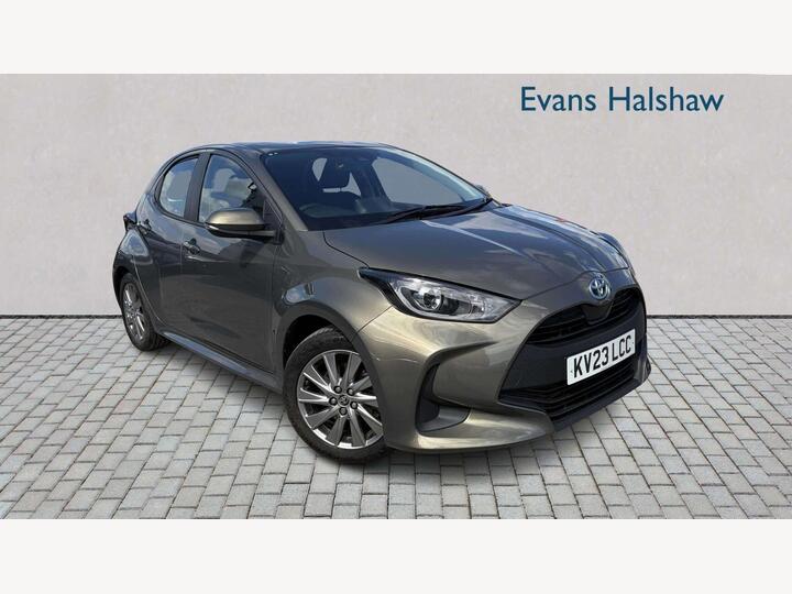 Toyota YARIS HATCHBACK 1.5 VVT-h Icon E-CVT Euro 6 (s/s) 5dr