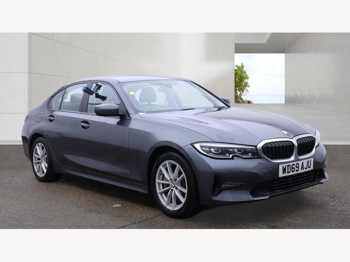 BMW 3 Series 2.0 330e 12kWh SE Pro Auto Euro 6 (s/s) 4dr