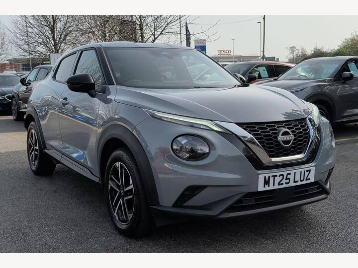 Nissan Juke 1.0 DIG-T N-Connecta DCT Auto Euro 6 (s/s) 5dr