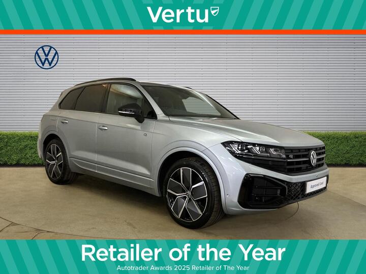 Volkswagen Touareg 3.0 TDI V6 Black Edition Tiptronic 4Motion Euro 6 (s/s) 5dr