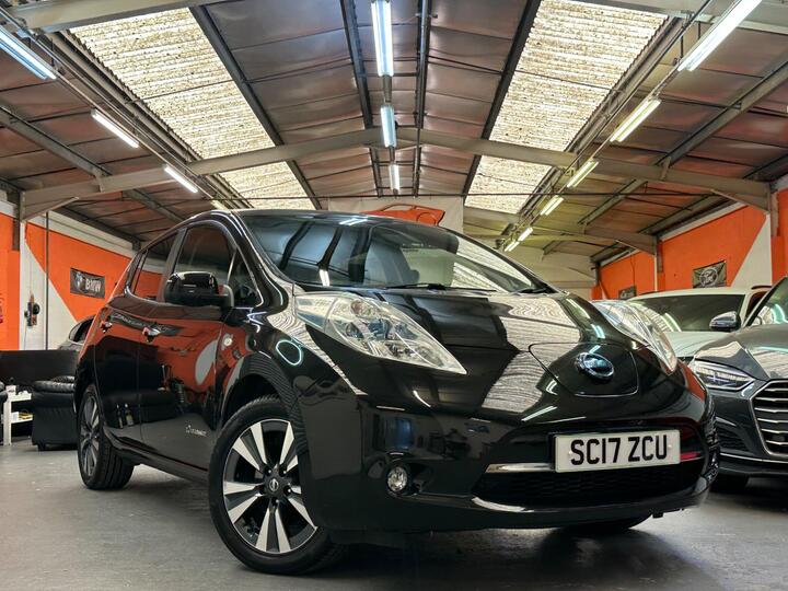 Nissan Leaf 30kWh Tekna Auto 5dr