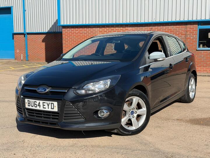 Ford Focus 1.6 TDCi ECOnetic Zetec Navigator Euro 5 (s/s) 5dr