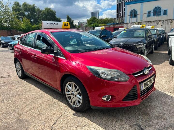 Ford Focus 1.6 TDCi Titanium Euro 5 (s/s) 5dr