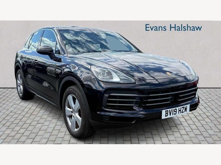 Porsche CAYENNE ESTATE 3.0T V6 TiptronicS 4WD Euro 6 (s/s) 5dr Porsche CAYENNE ESTATE 3.0T V6 TiptronicS 4WD Euro 6 (s/s) 5dr