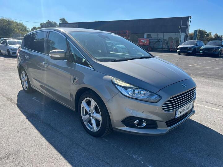 Ford S-Max 2.0 TDCi Titanium Euro 6 (s/s) 5dr