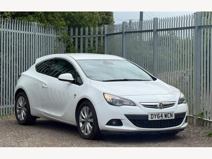 Vauxhall Astra GTC 2.0 CDTi SRi Euro 5 (s/s) 3dr Vauxhall Astra GTC 2.0 CDTi SRi Euro 5 (s/s) 3dr
