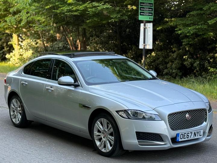 Jaguar XF 2.0d Portfolio Auto AWD Euro 6 (s/s) 4dr