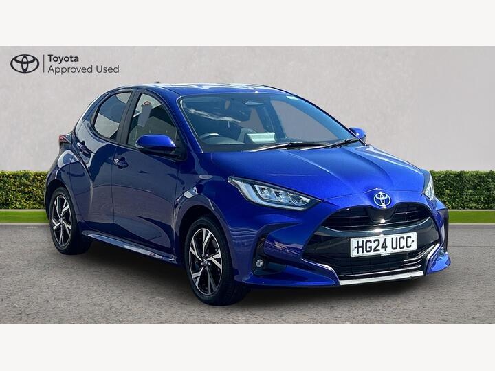 Toyota Yaris 1.5 VVT-h Design E-CVT Euro 6 (s/s) 5dr