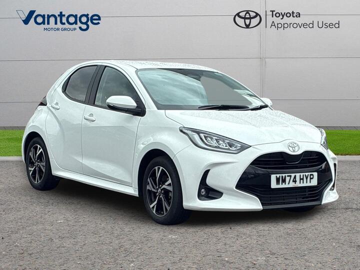 Toyota Yaris 1.5 VVT-h Design E-CVT Euro 6 (s/s) 5dr
