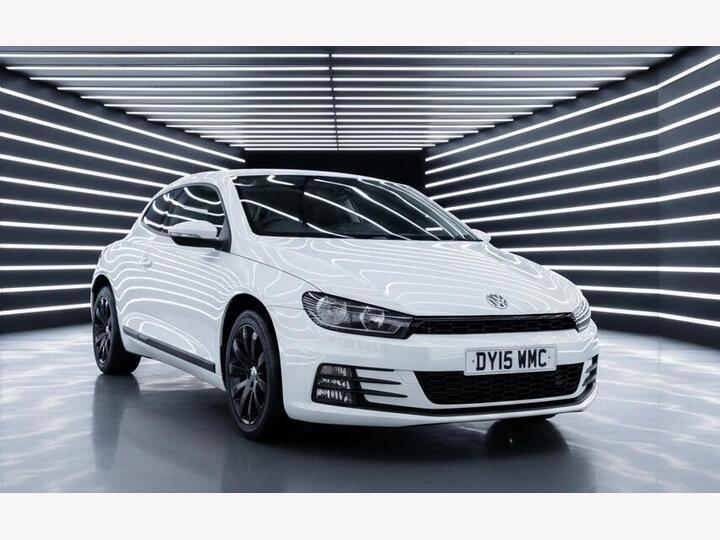 Volkswagen Scirocco 2.0 TDI BlueMotion Tech Euro 6 (s/s) 3dr Volkswagen Scirocco 2.0 TDI BlueMotion Tech Euro 6 (s/s) 3dr