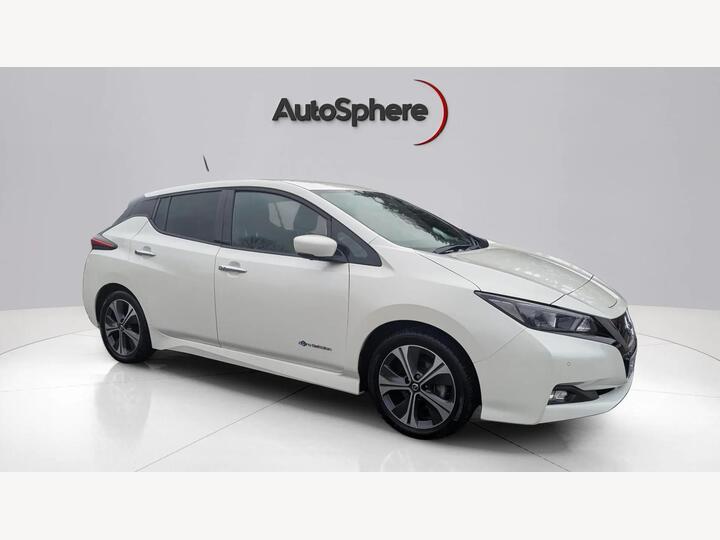 Nissan Leaf 40kWh N-Connecta Auto 5dr