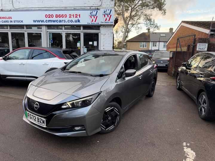 Nissan Leaf 39kWh Acenta Auto 5dr