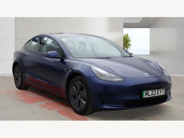 Tesla Model 3 Standard Range Plus Auto RWD 4dr