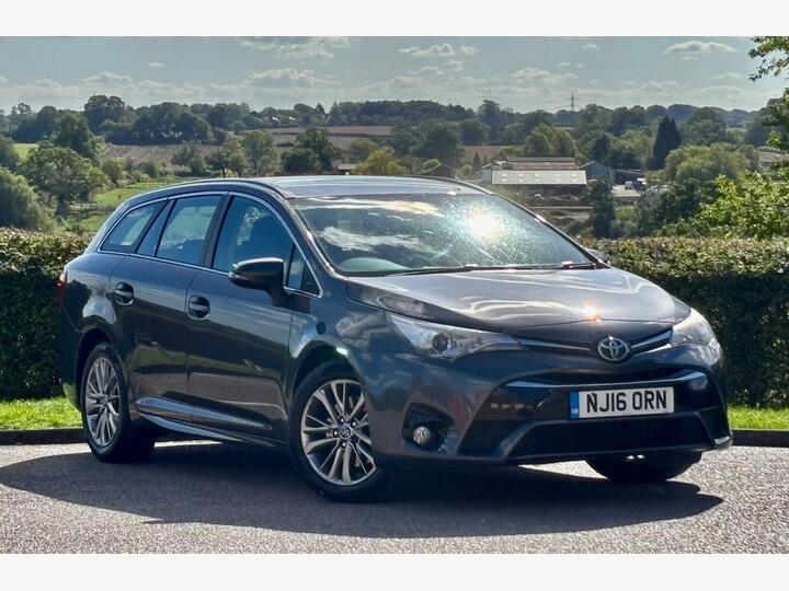 Toyota Avensis 2.0 D-4D Business Edition Touring Sports Euro 6 (s/s) 5dr Toyota Avensis 2.0 D-4D Business Edition Touring Sports Euro 6 (s/s) 5dr