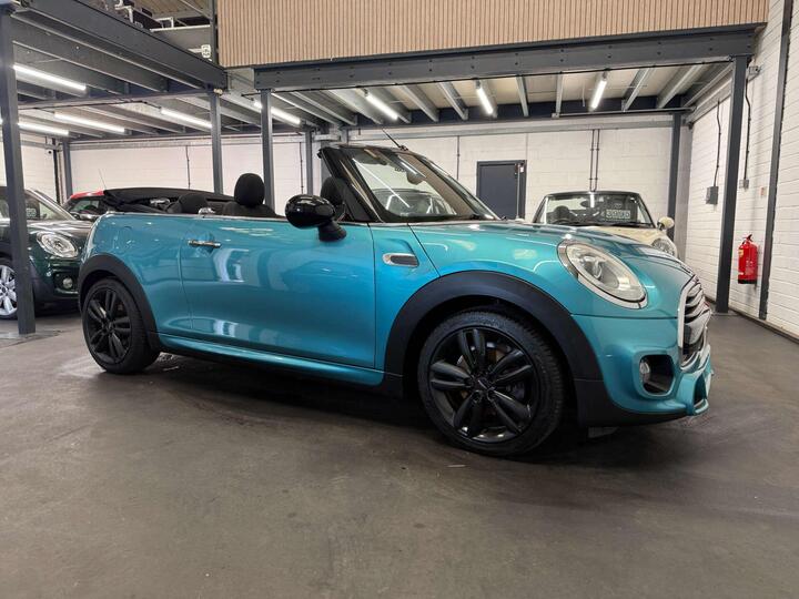 MINI Convertible 1.5 Cooper Euro 6 (s/s) 2dr