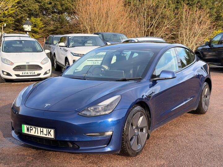 Tesla Model 3 (Dual Motor) Long Range Auto 4WDE 4dr