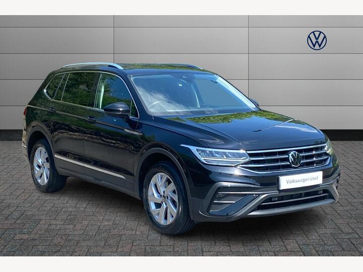 Volkswagen Tiguan Allspace 1.5 TSI Life DSG Euro 6 (s/s) 5dr Volkswagen Tiguan Allspace 1.5 TSI Life DSG Euro 6 (s/s) 5dr