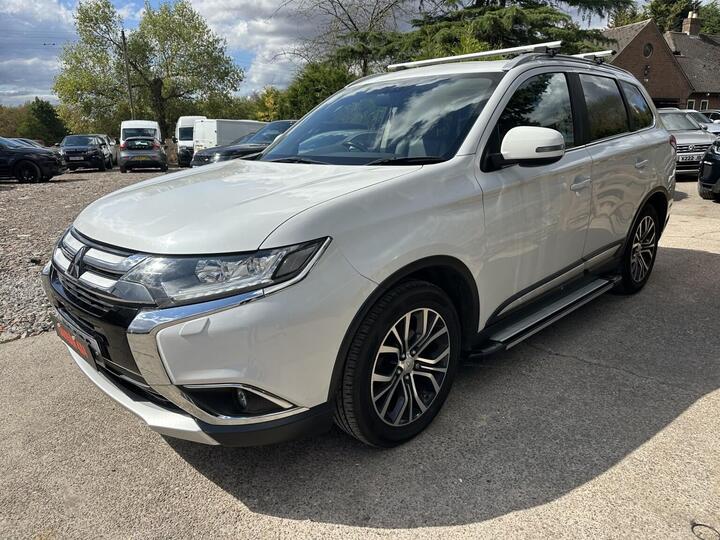 Mitsubishi OUTLANDER 2.2 DI-D 4 Auto 4WD Euro 6 5dr